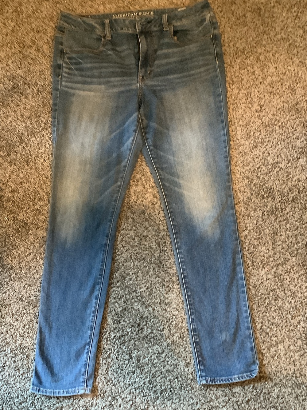 American Eagle Outfitters Women’s High Rise Slim Jeans in Light Blue Wash